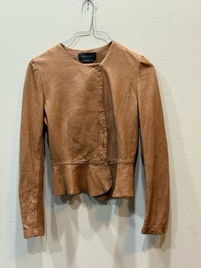 BCBG Max Azaria Genuine leather cropped short jacket
